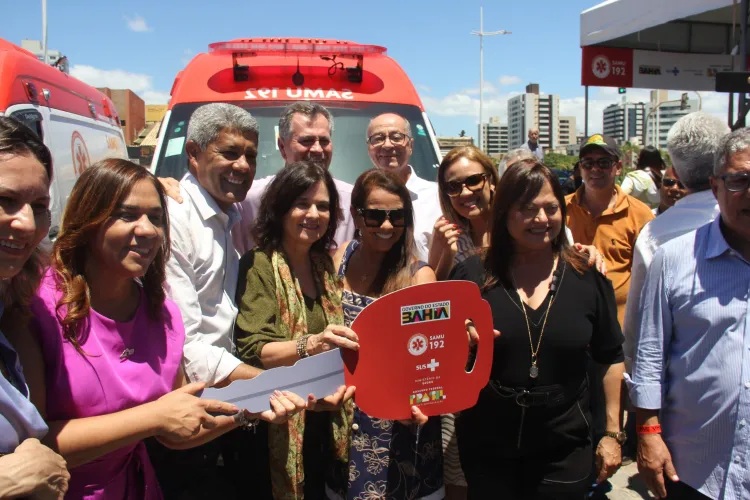 Ubaldino Amaral recebe primeira ambulância do SAMU para atender o município de Valente