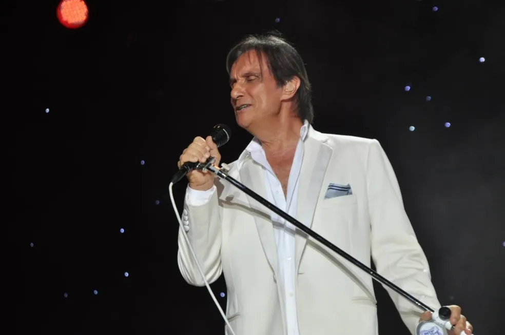 Show de Roberto Carlos em Vitória da Conquista é adiado