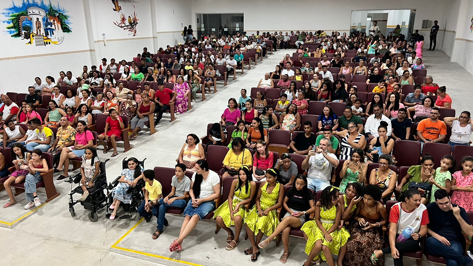 Queimadas: 1 Mostra de Conhecimento do Colégio Sônia Maria Silva