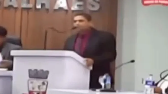 Vereador chama deputado estadual de cachorro: “infelizmente votei num cachorro”