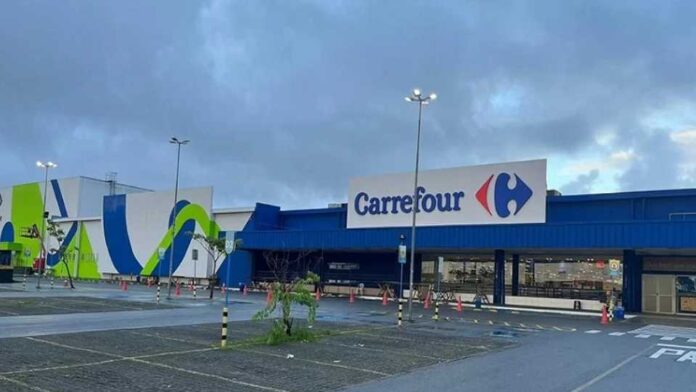 Carrefour anuncia fechamento de todas as lojas da rede na Bahia
