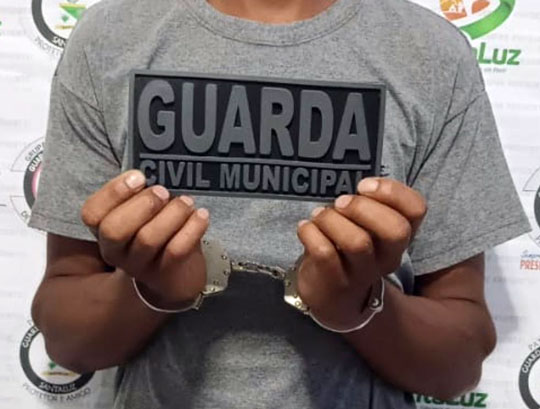 Homem é preso suspeito de atingir outro com golpes de madeira na cabeça em bar na zona rural de Santaluz