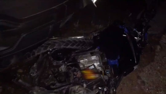 Jovem morre após colisão frontal entre moto e caminhonete na BR-116, em Tucano