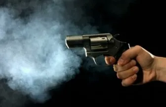 Depois de cumprir pena por prática de homicídio há cerca de 10 anos, homem é baleado dentro de casa