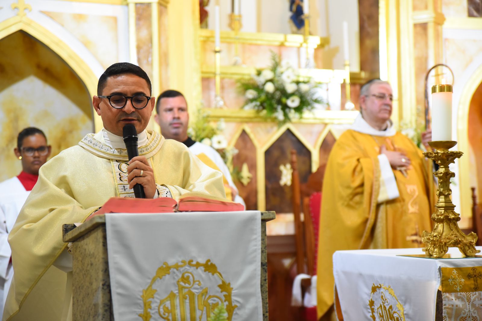 Queimadas : Irmã Rosalina Evangelista Celebra 25 anos de Vida Religiosa 