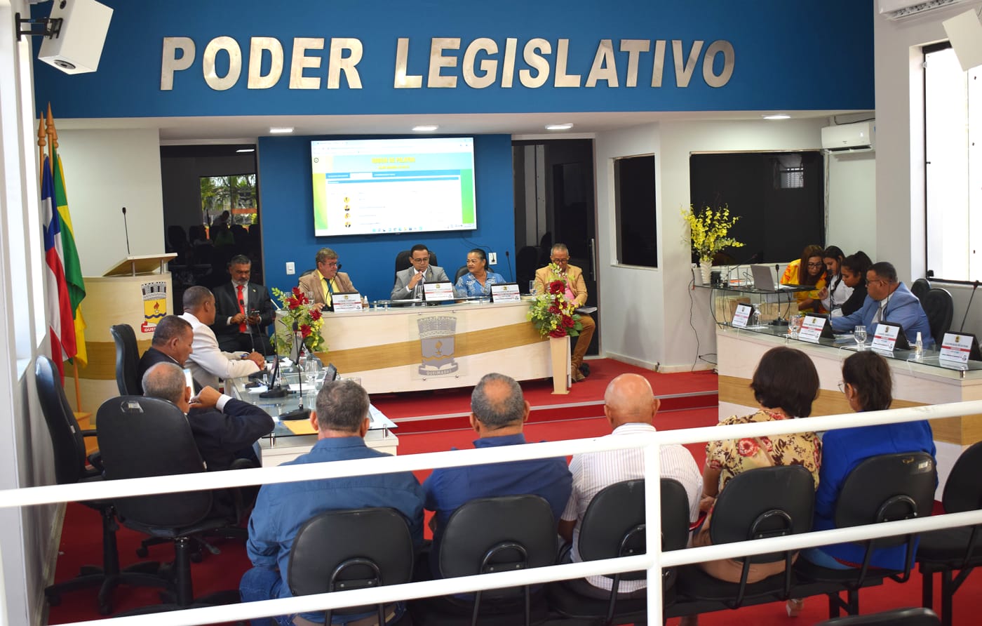 Vereadores de quatro cidades se reúnem para debater problemas da BA-120