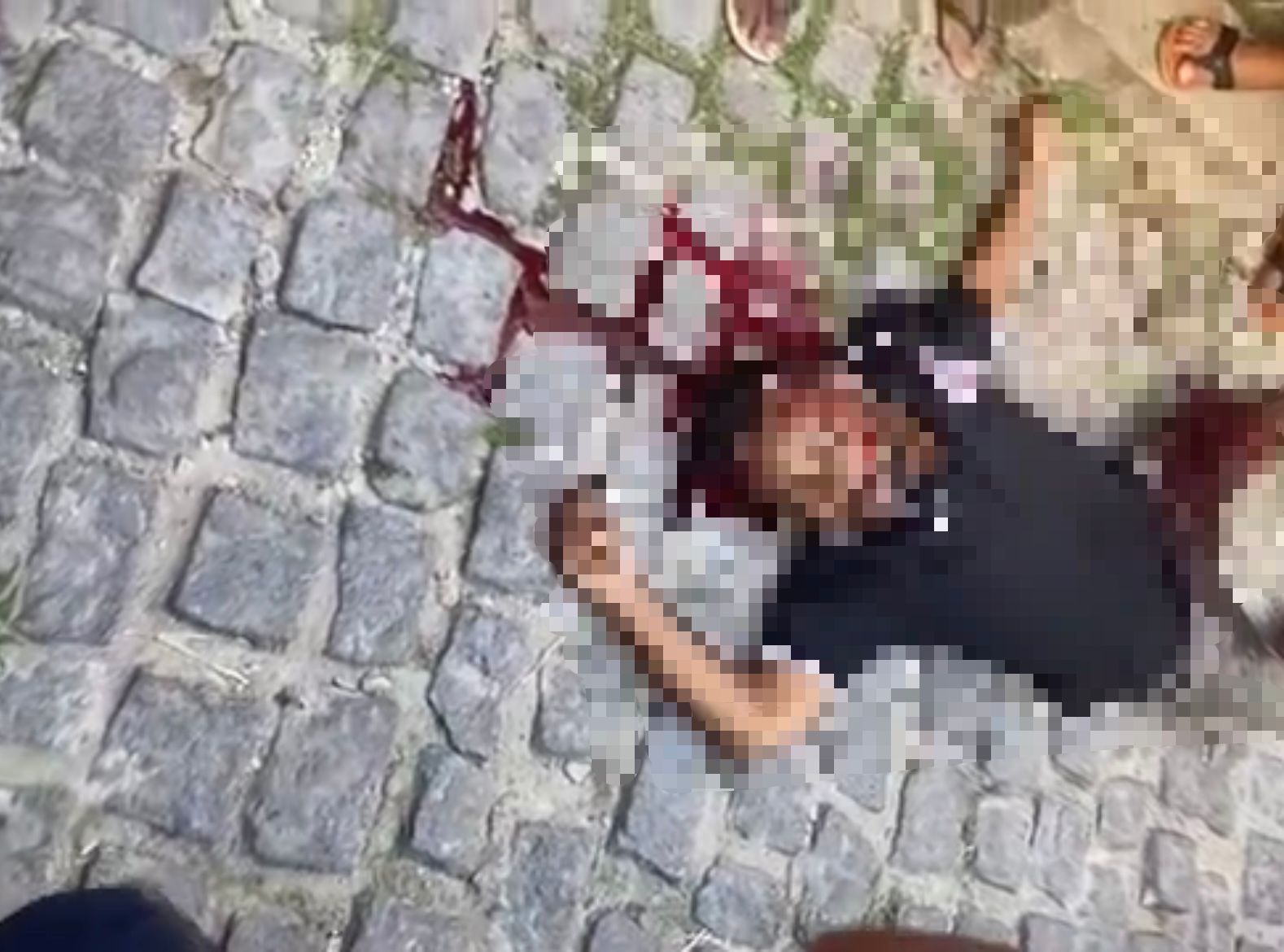 Homem é morto com vários tiros na feira de Cansanção