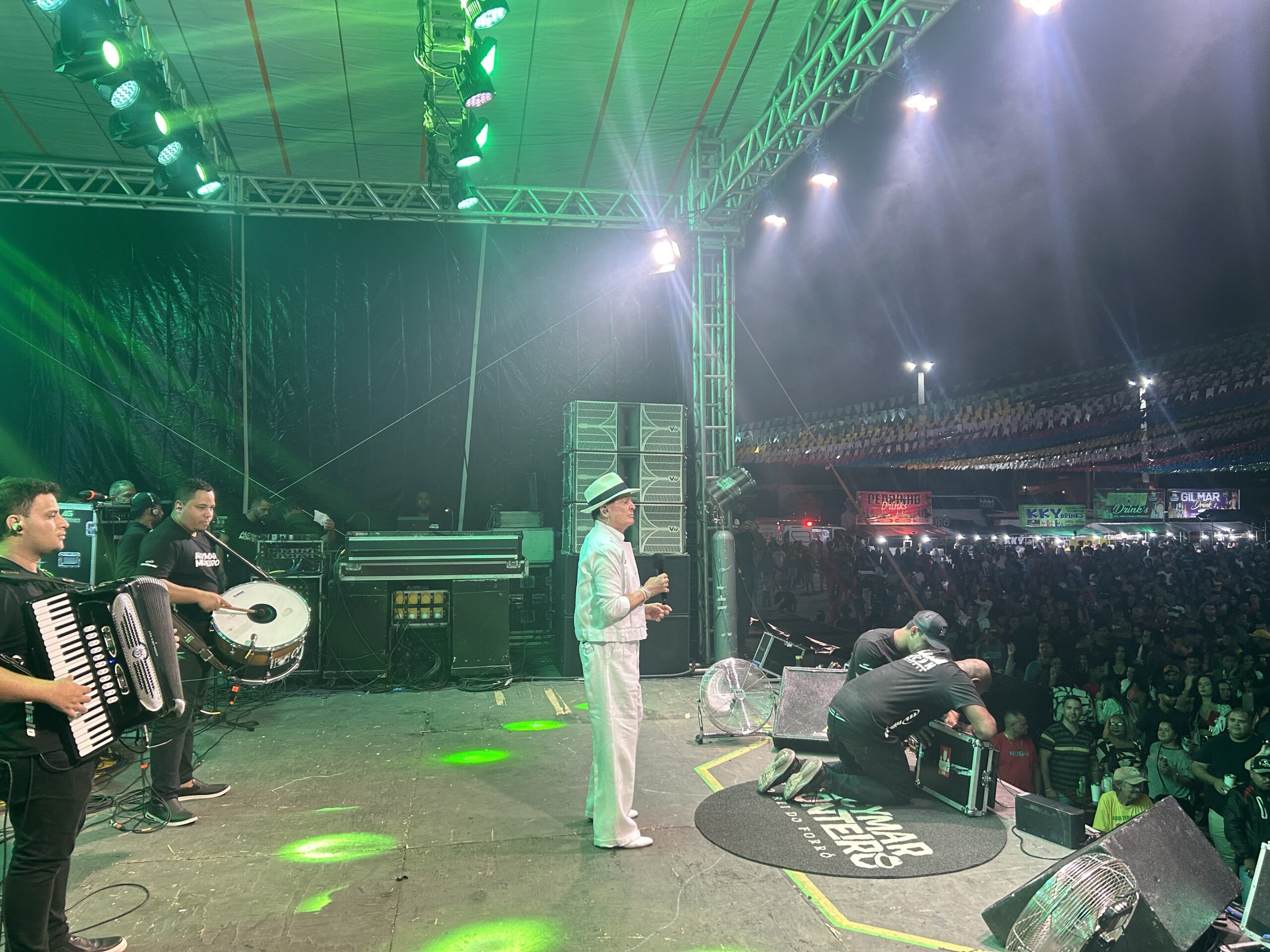 Alcymar e mais: veja como foram os shows da segunda noite do Arraiá do Cajueiro