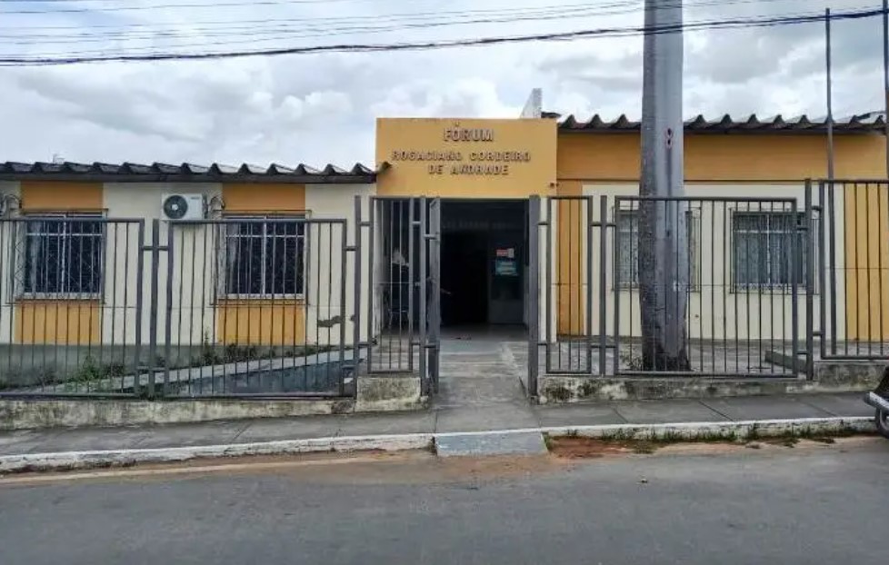 Homem é condenado por série de estupros contra a irmã, em Monte Santo