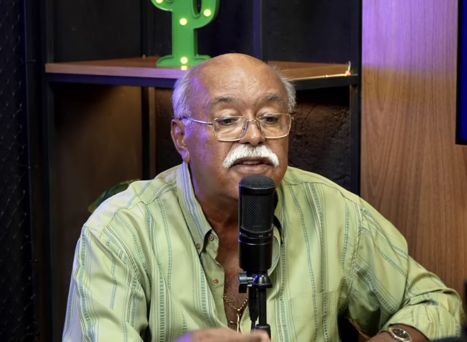 Maurinho retira pré-candidatura a prefeito de Queimadas e anuncia quem vai apoiar