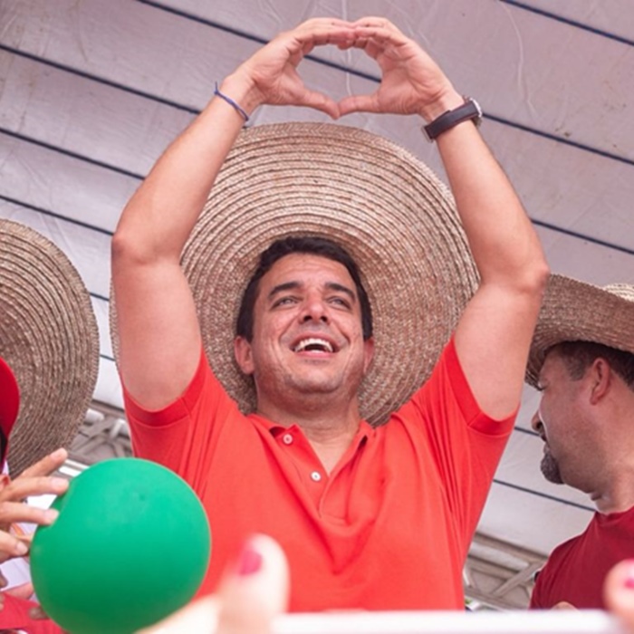 Mudança de comando: Cyro Novais é eleito novo prefeito de Serrinha