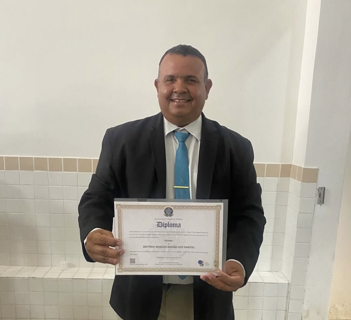 Gordo de Pininho é eleito presidente da Câmara de Queimadas