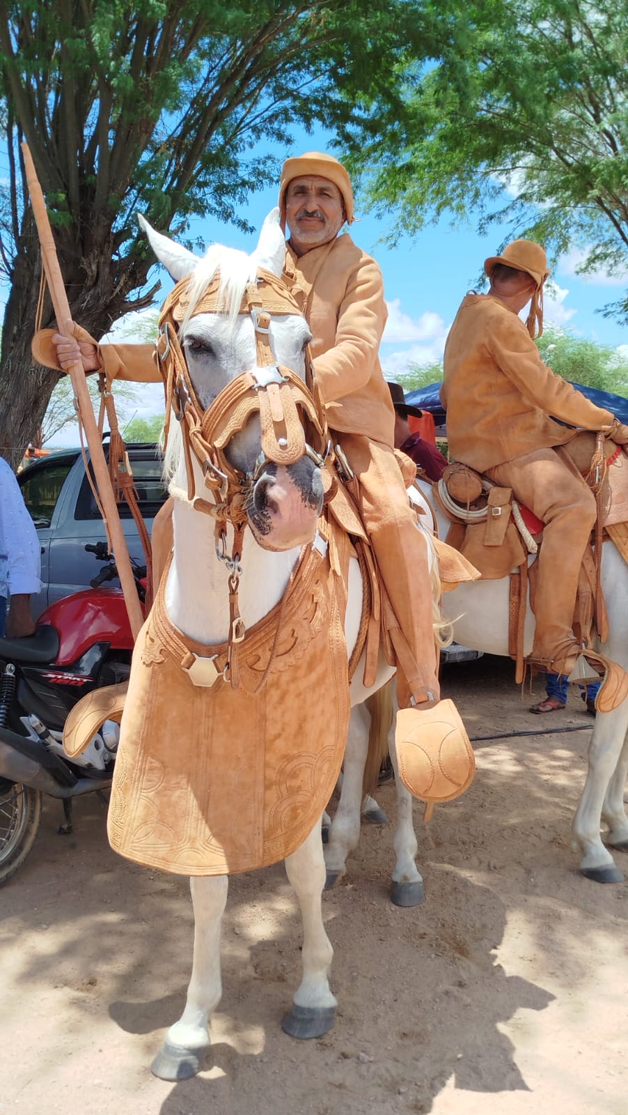 GALERIA DE FOTOS! Cavalgada e missa marcam dia do vaqueiro nos Festejos de São José