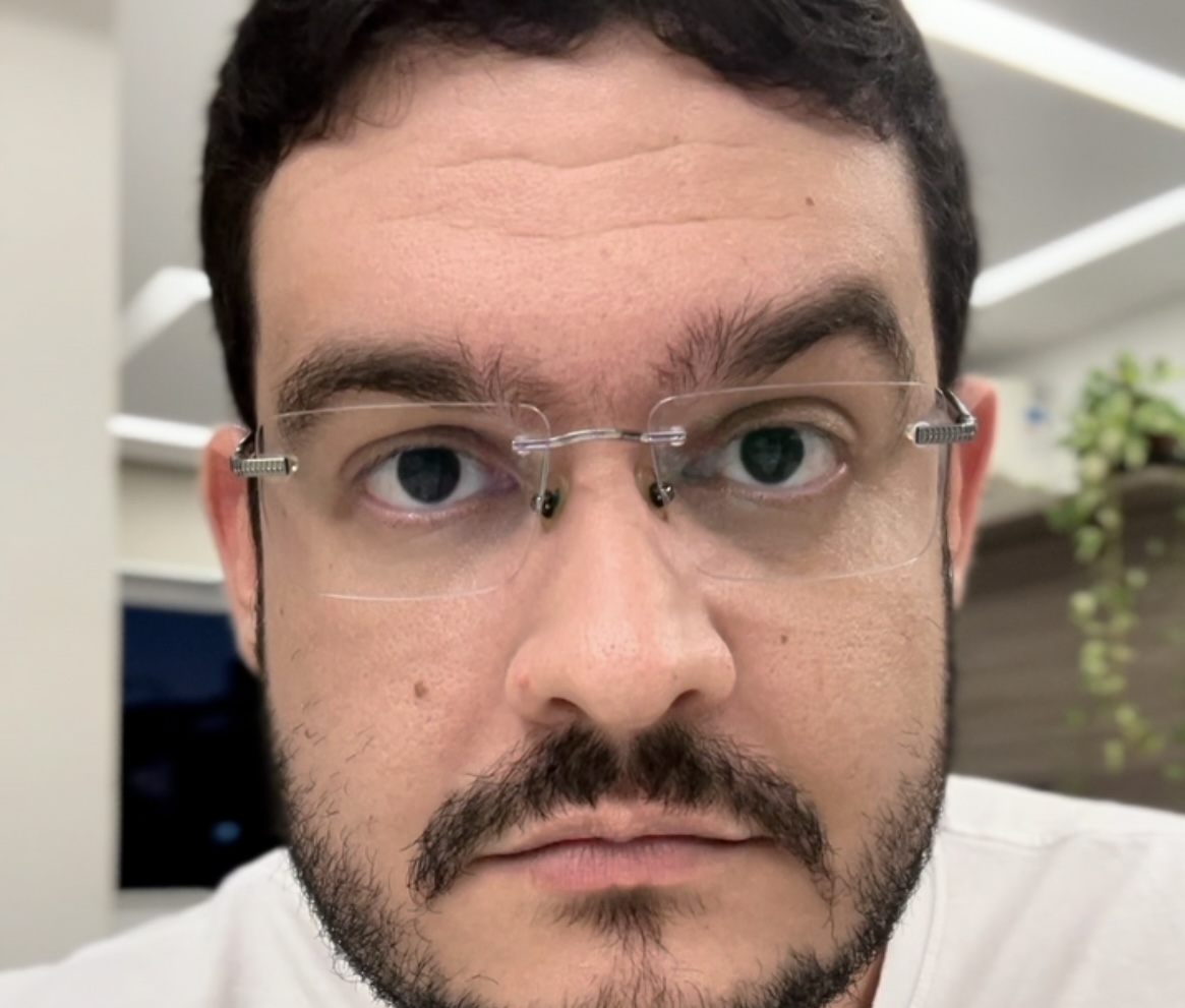 Santaluz e Cansanção deixam estudantes sem transporte e jornalista cobra: ‘Resolvam’