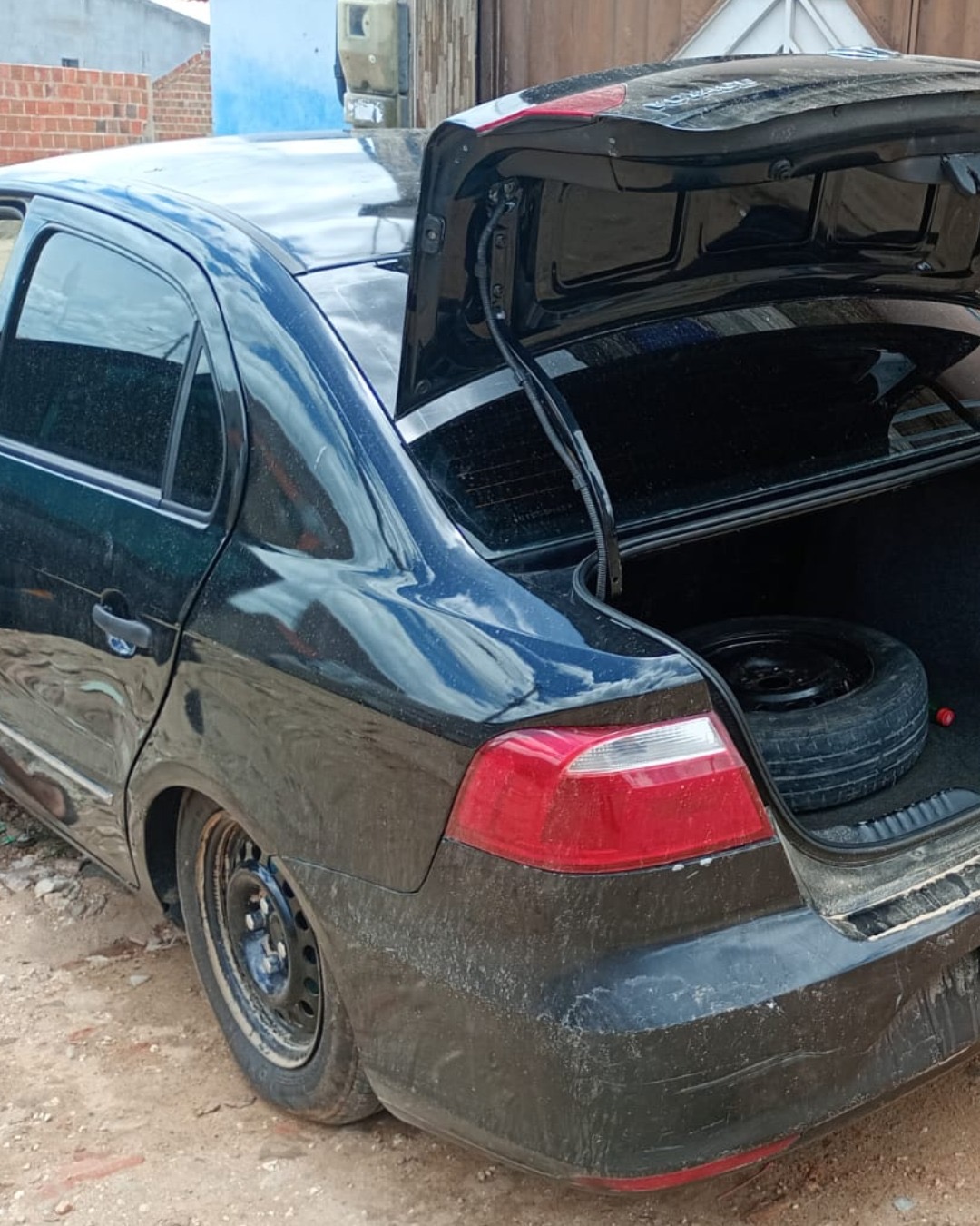 PM apreende mais um carro com restrição em Queimadas; veja detalhes