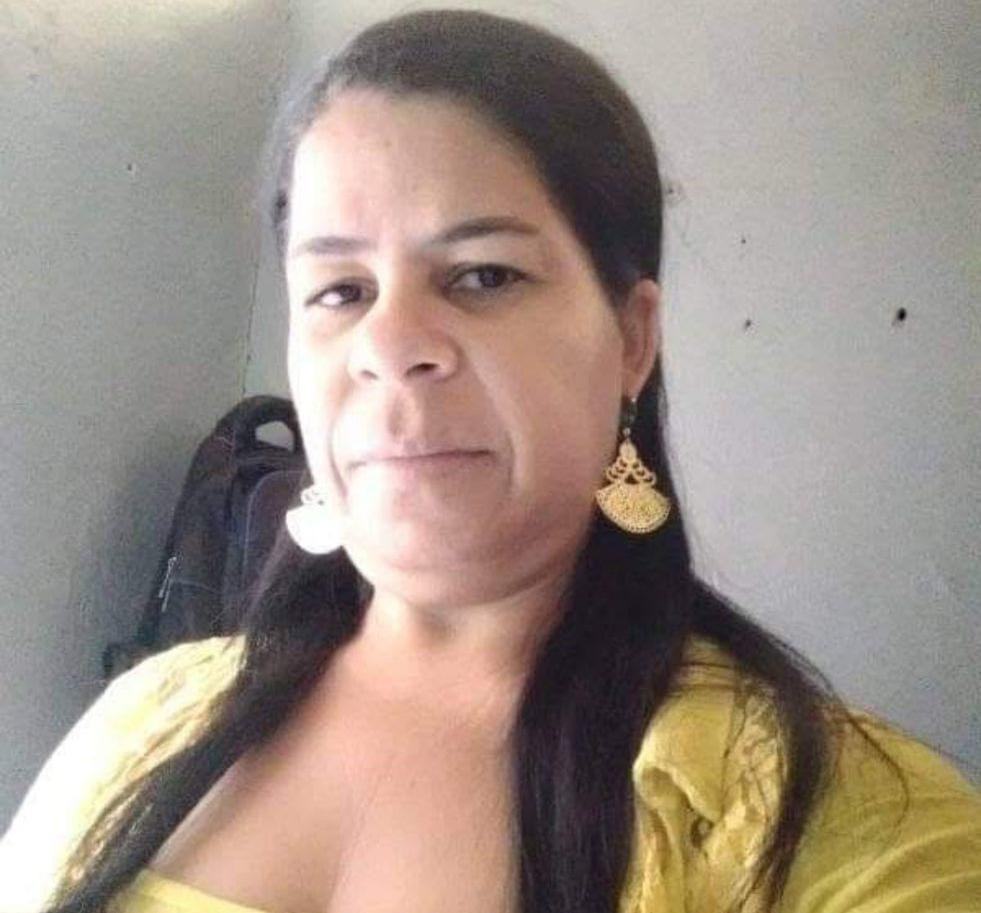 Mulher é morta a pedradas em Queimadas