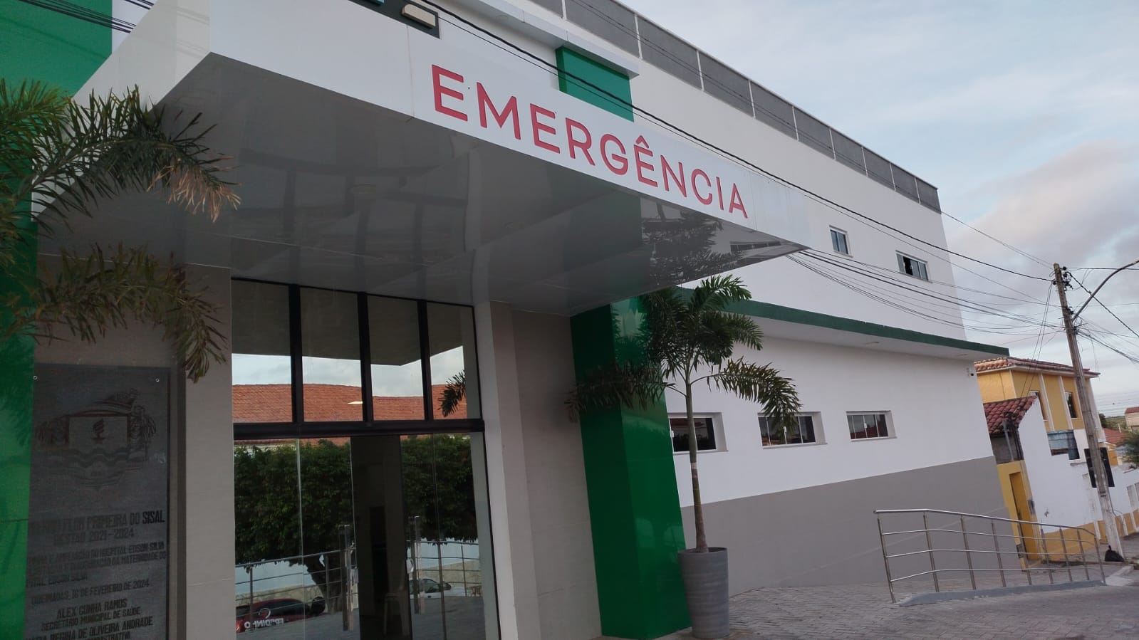 Homem é esfaqueado após discussão por pen drive, em Queimadas