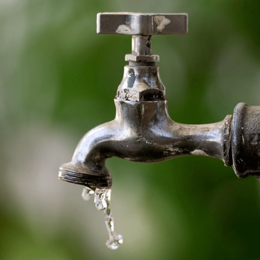 Embasa suspende fornecimento de água em 13 municípios e nove localidades; veja lista