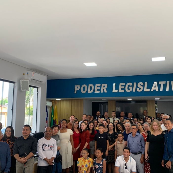 Câmara de Queimadas realiza sessão solene em homenagem ao Dia do Evangélico, com presença do prefeito Ricardo