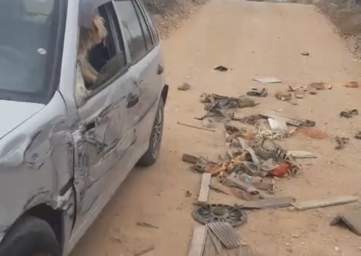 Caminhão destrói lateral de carro em Queimadas e é identificado graças a câmera de segurança