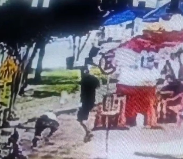 Vídeo mostra homem sendo morto a tiros no Jorro; ASSISTA