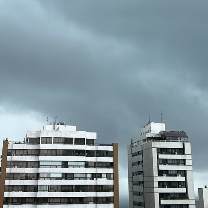 Mais de 340 cidades da Bahia estão em alerta laranja por previsão de chuva forte; veja quais